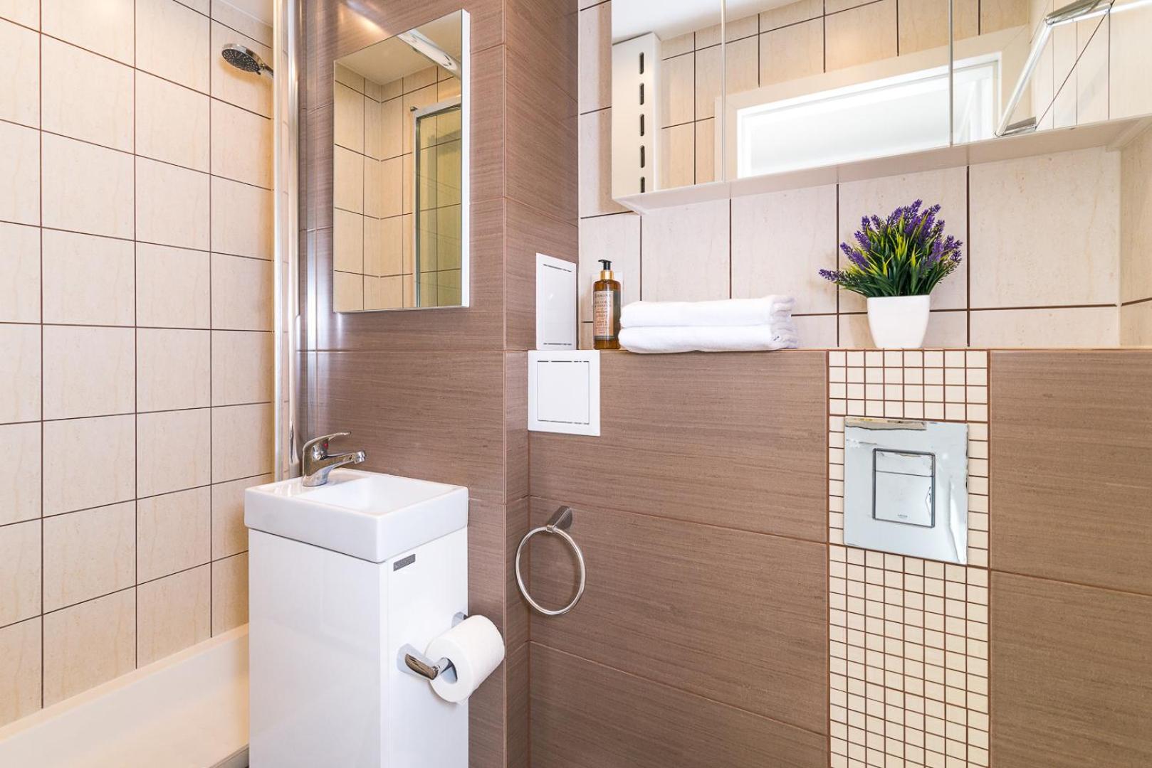 Leilighet Rent Like - Bagno 7 *